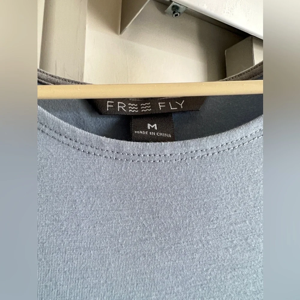 Free Fly Size M - Picture 2 of 2